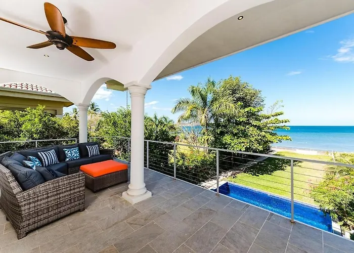 Oceanfront Villa, Private Pool & Concierge Villa *