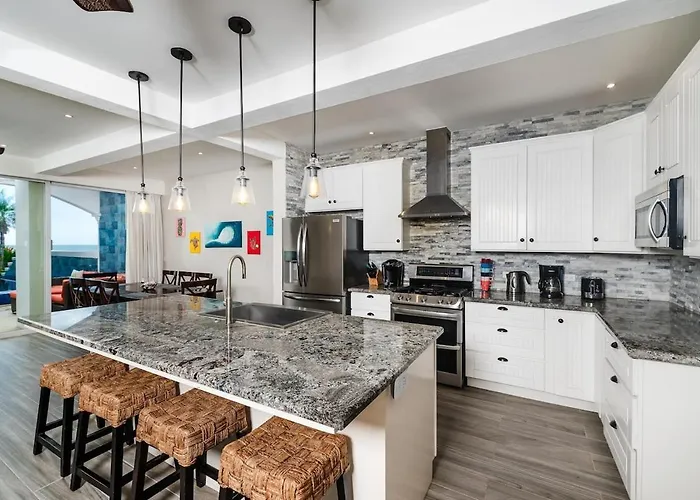 Oceanfront Villa, Private Pool & Concierge Villa Playa Flamingo